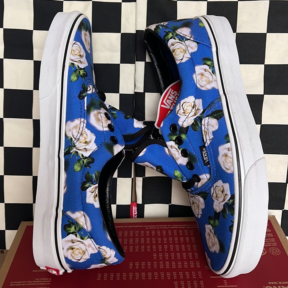 Vans Men’s Era Romantic Floral Lapis Blue sneakers - Picture 11 of 16